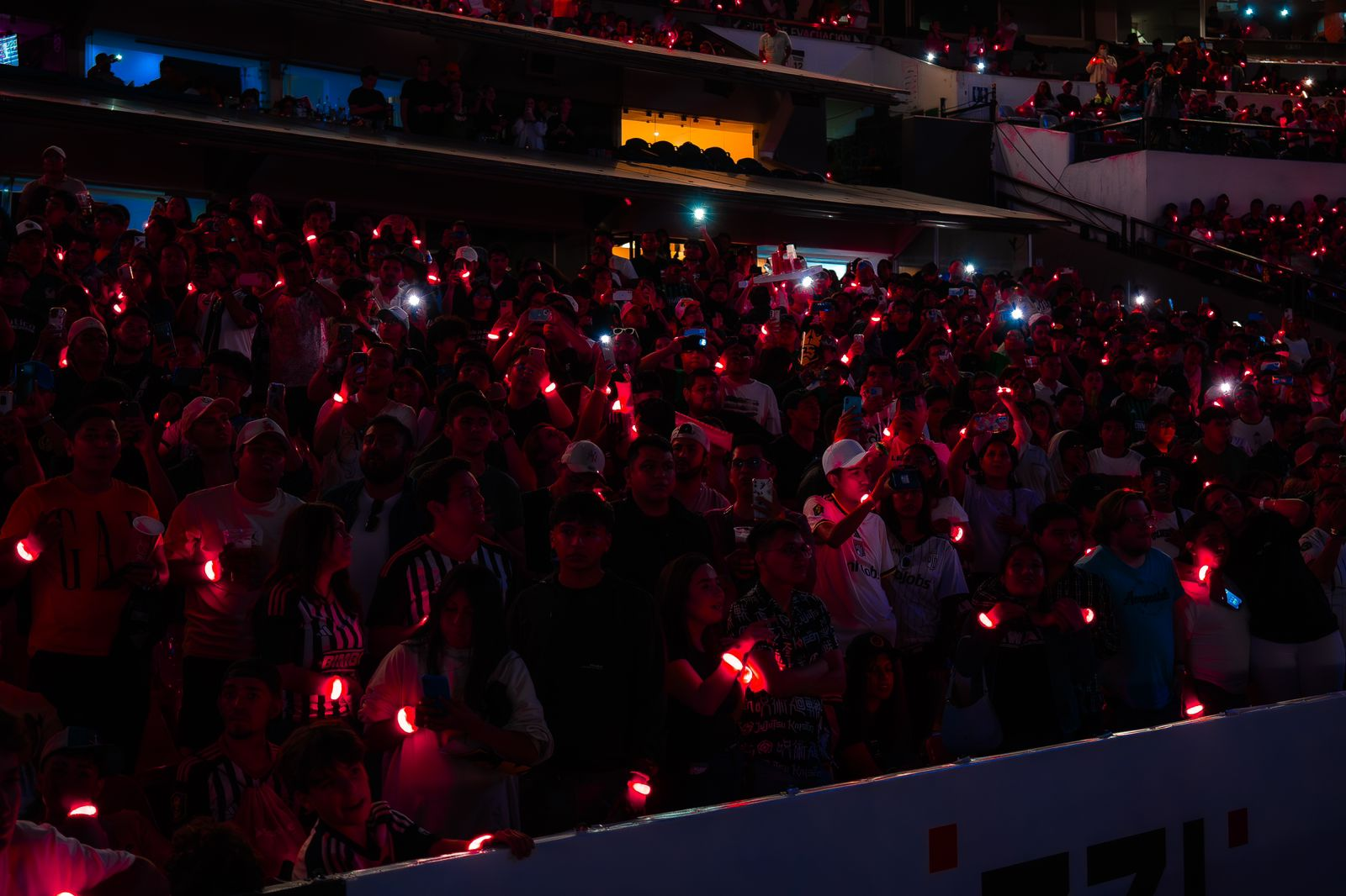 EVENT LED ｂｒａｃｅｌｅｔｓ